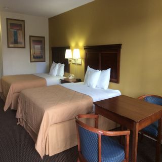 Double Bed at Sylvania Hotel